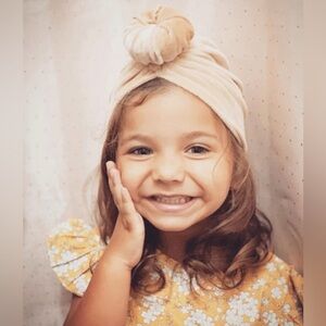 Gold/Beige Velvety Turban (3T/4T)